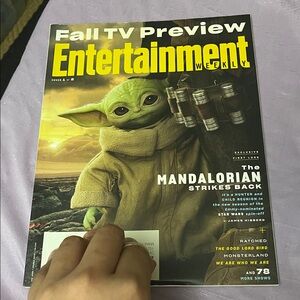 Entertainment Weekly Magazine - Oct 2020 First Look The Mandalorian Cover